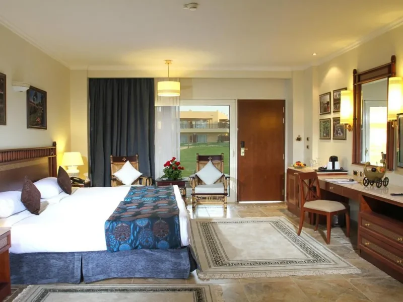 Deluxe Room Gardens View