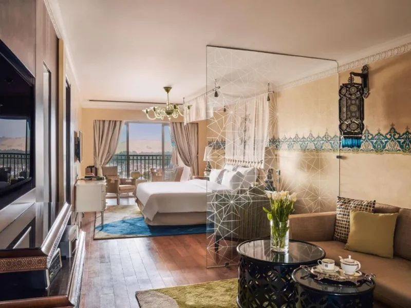Luxury King Room with Terrace and River View