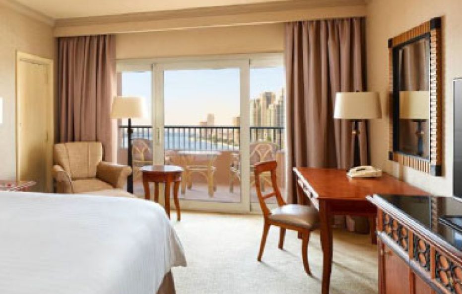 غرفة في الطابق التنفيذي، سريران مزدوجان، شرفة