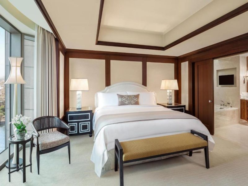 جناح متروبوليتن، جناح بغرفة نوم واحدة، سرير كينغ واحد، إطلالة جزئية على نهر النيل