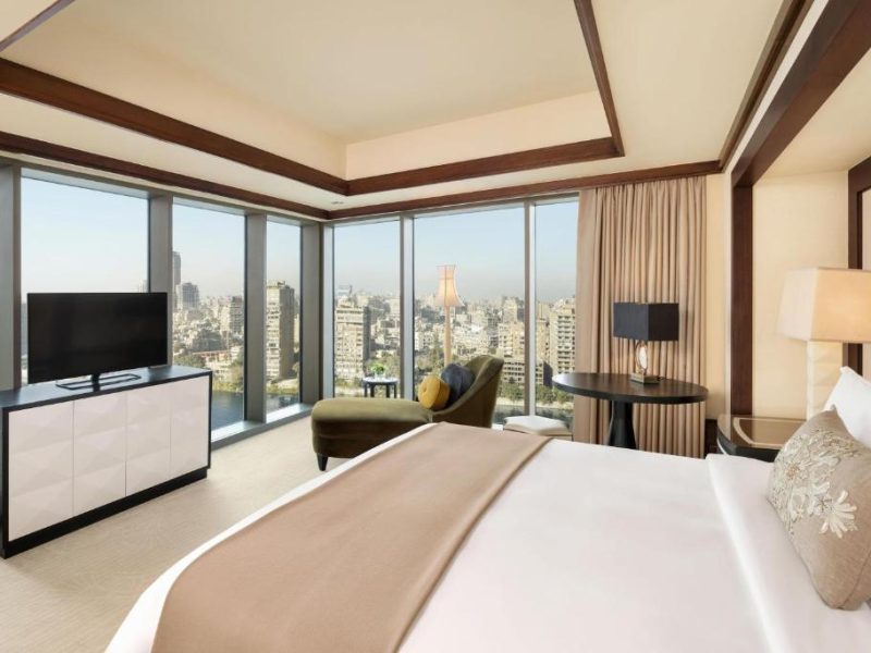 جناح سانت ريجيس، جناح أكبر حجماً من غرفة نوم واحدة، سرير كينغ واحد، إطلالات على النهر