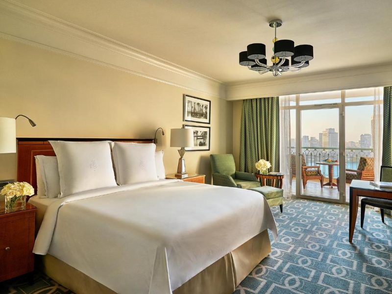 غرفة مطلة على النيل